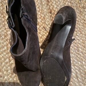 Bandolino Dark Brown Ankle Booties